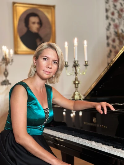 KONCERT PRZY ŚWIECACH | KSENIIA AHISHEVA